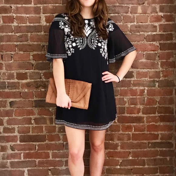 French Connection Dresses & Skirts - French Connection Navy Floral Boho Dress